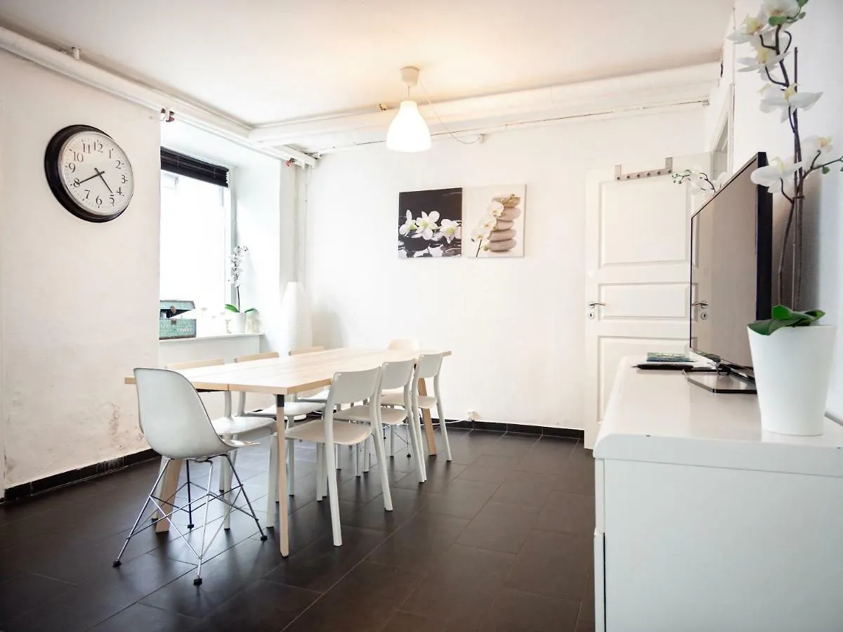 Trendy Basement Apartment Vesterbro Copenhagen
